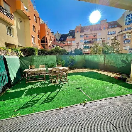 Modern Fully Furnished Loft In * Ermont