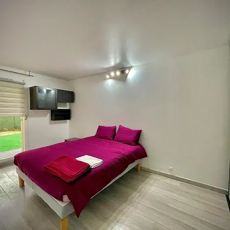 Apartman Modern Fully Furnished Loft In Ermont